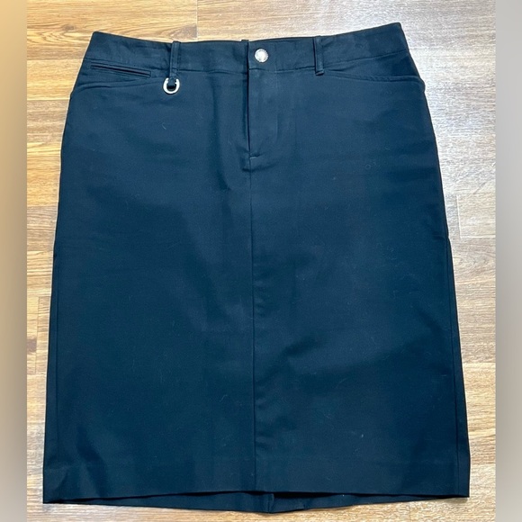 Ralph Lauren black cotton skirt Front pockets. Horseshoe on belt loop Size 8 EUC - Picture 6 of 9
